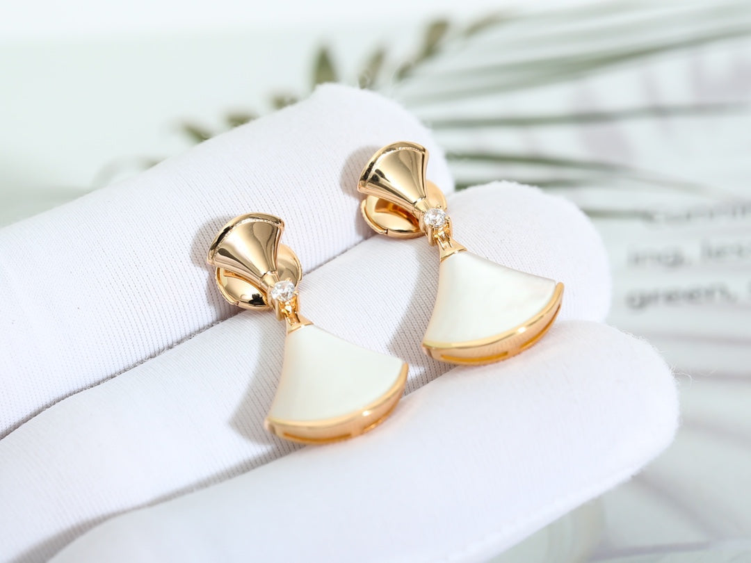 [Dawnora Jewelry]DREAM MOP PINK GOLD EARRINGS