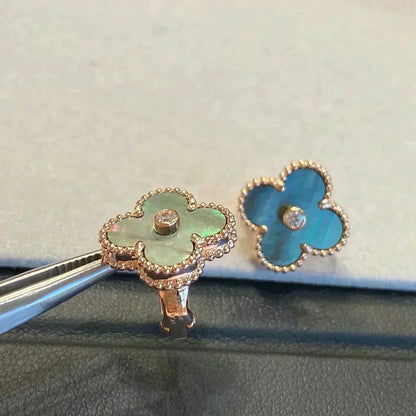 [Dawnora Jewelry]CLOVER MEDIUM 1 MOTIFS GRAY MOP  DIAMOND EARRINGS