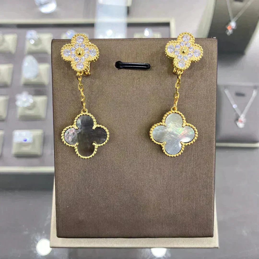 [Dawnora Jewelry]CLOVER  2 MOTIFS  DIAMOND  EARRINGS (MULTIPLE CHOICESç´
