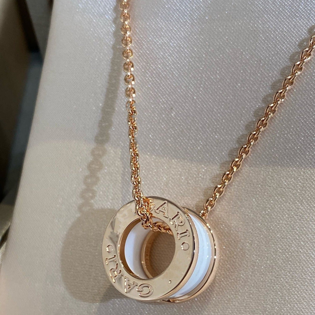 [Dawnora Jewelry]ZERO 1 WHITE CERAMIC PINK GOLD NECKLACE