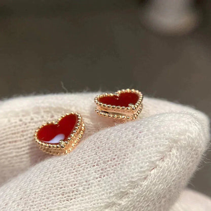 [Dawnora Jewelry]HEART CARNELIAN STUD EARRINGS