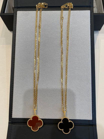 [Dawnora Jewelry]CLOVER 25MM NECKLACE GOLD CARNELIAN