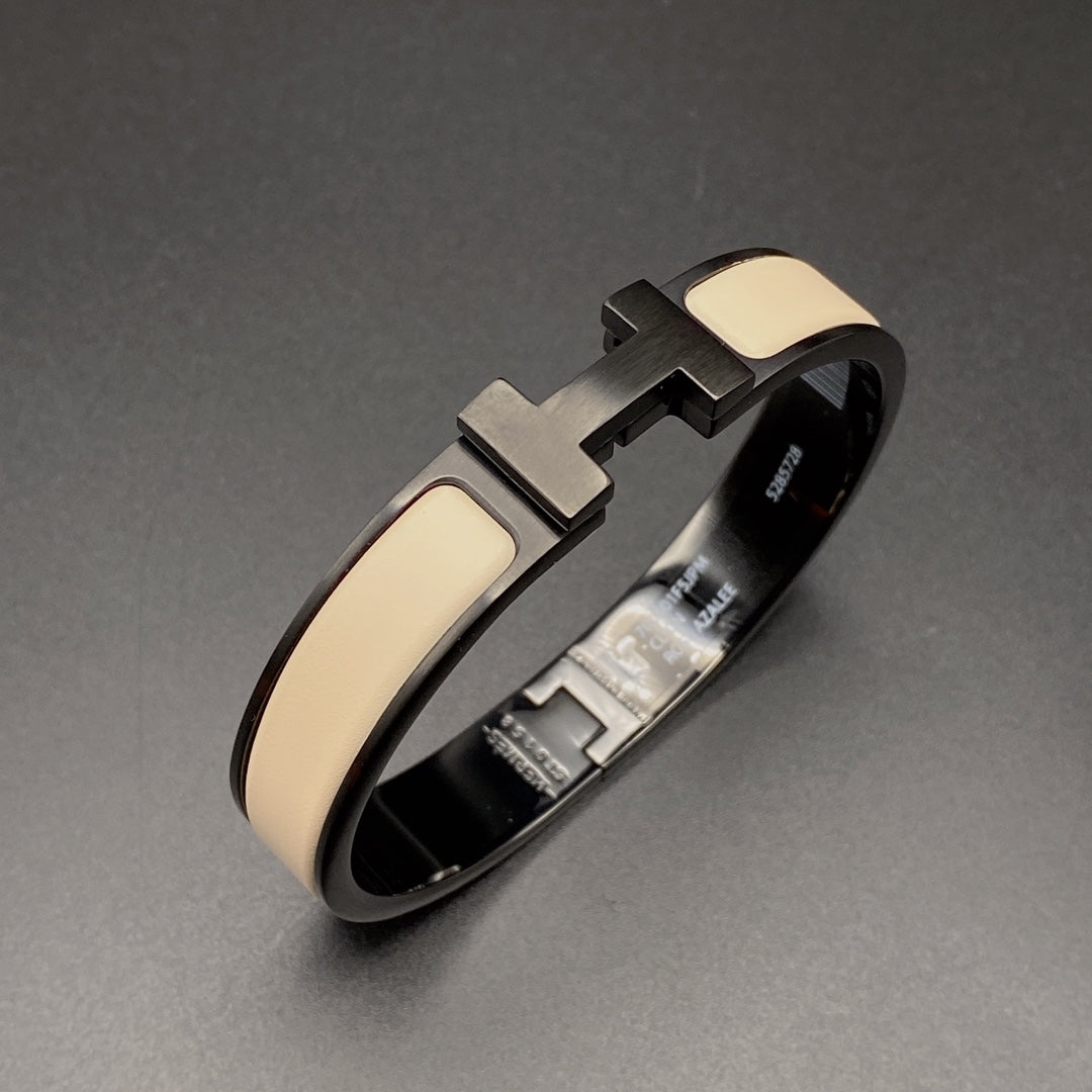 [Dawnora Jewelry]H BRACELET 12MM BLACK BEIGE CERAMIC