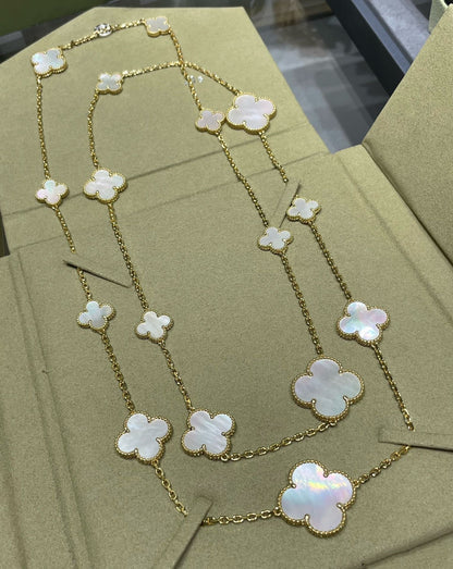 [Dawnora Jewelry]CLOVER 16 MOTIF WHITE MOP GOLD NECKLACE