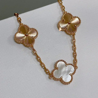[Dawnora Jewelry]CLOVER WHITE PEARL MOP 5 MOTIF BRACELET COLLECTION