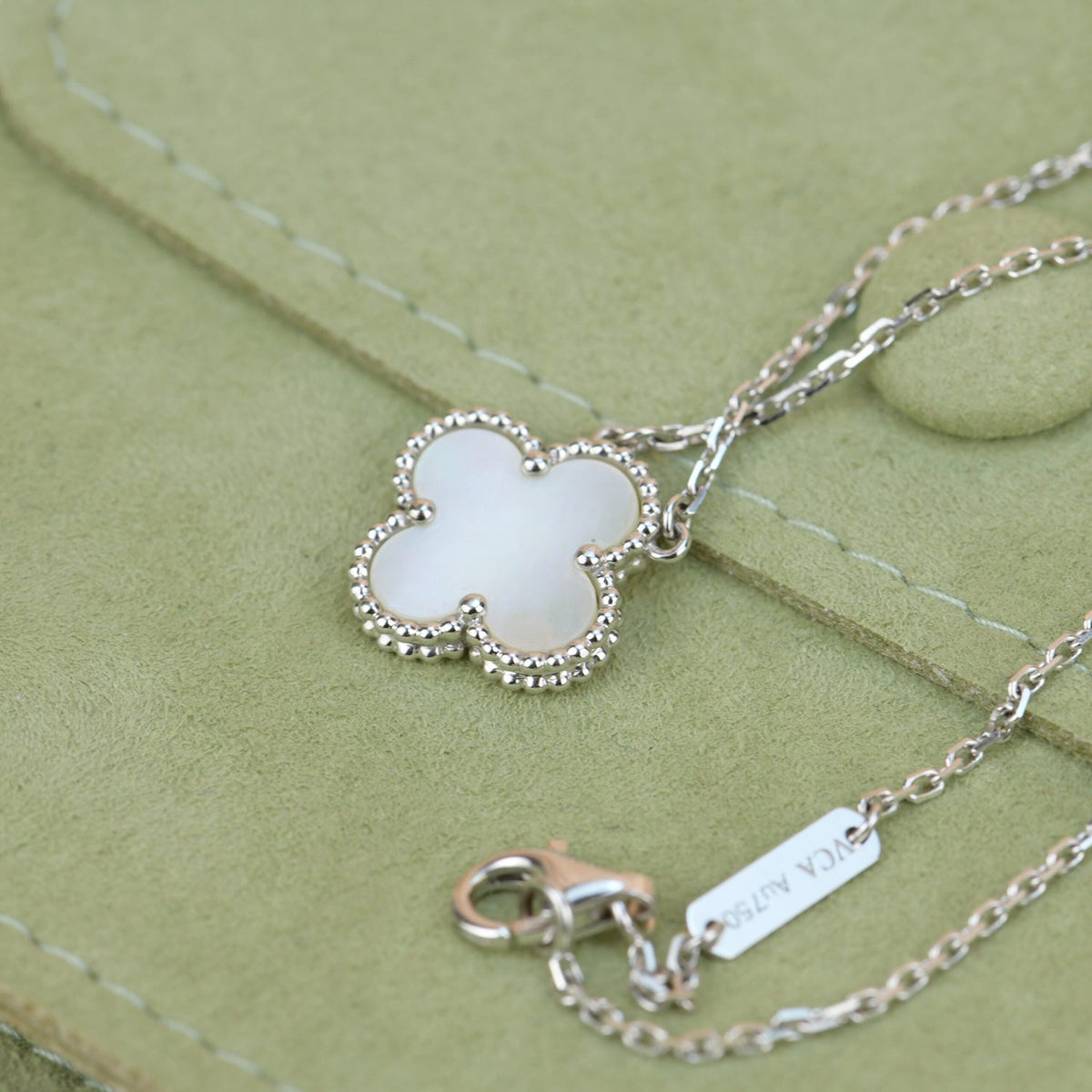 [Dawnora Jewelry]CLOVER  15MM WHITE MOTHER-OF-PEARL SILVER