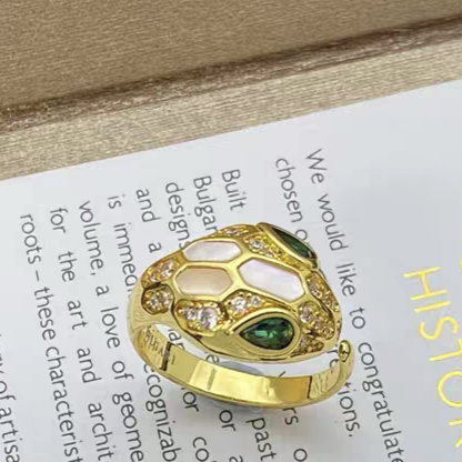 [Dawnora Jewelry]BRAND NEW ASSORTED SNAKE HEAD MOTHER OF PEARL RINGS