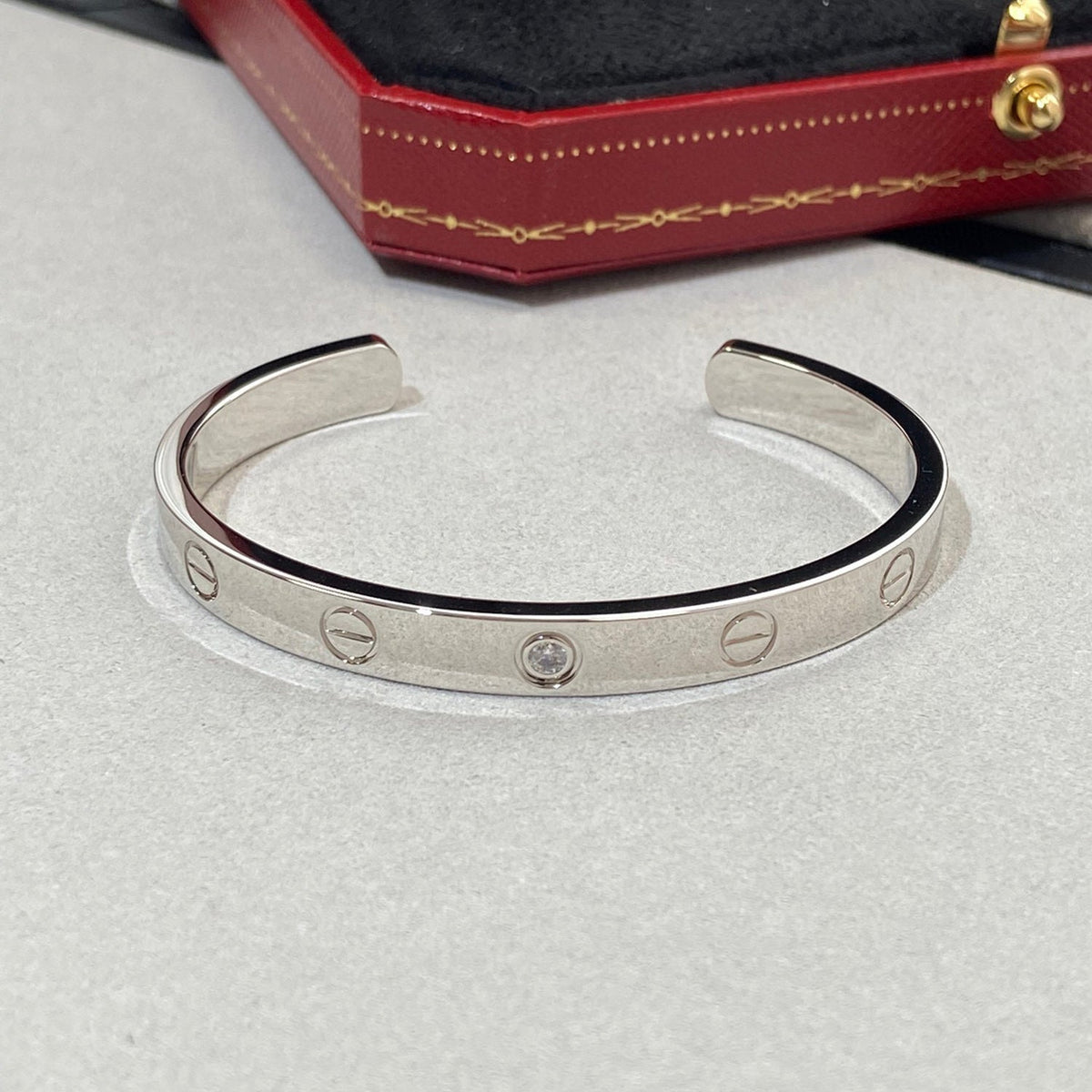 [Dawnora Jewelry]LOVE BRACELET 6.1MM 1 DIAMOND OPEN CUFF