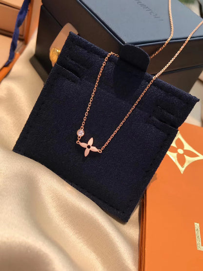 [Dawnora Jewelry]BLOSSOM PENDANT PINK GOLD AND DIAMOND
