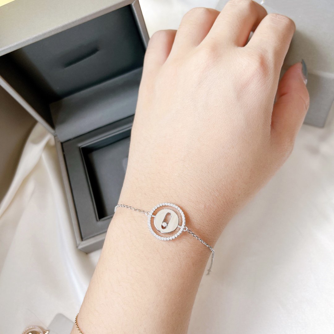 [Dawnora Jewelry]LUCKY MOVE PAVED DIAMOND BRACELET