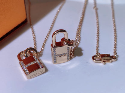 [Dawnora Jewelry]HM ADVANCED NICHE LOCK HEAD NECKLACE DIAMONDS